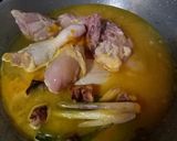 Foto langkah ke 2 dari resep Ayam ungkep goreng.