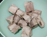 A picture of step 8 of Corn pork ribs soup.