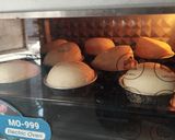 Foto langkah ke 4 dari resep Brazilian Cheese Bread (Pão de Queijo).