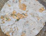 A picture of step 3 of Quinoa stuff paratha.