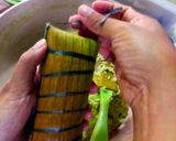 Foto langkah ke 5 dari resep Burasa Pandan.