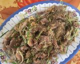 Hình bước làm 3 của món Gà xào sả ớt