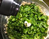 Foto del paso 3 de la receta Picada de ajo y perejil