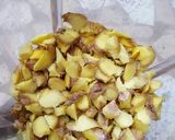 A picture of step 2 of Ginger and lemon juice.