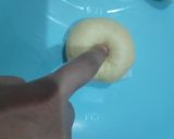 Foto langkah ke 4 dari resep Donat Empuk Tanpa Kentang Metode Autolisis.