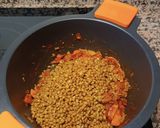Foto del paso 2 de la receta: El Calentao (salteado de arroz con lentejas de bote)