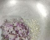 A picture of step 4 of Chicken Tikka fried rice.