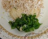 A picture of step 2 of Chicken cheese corn crunchy box.