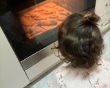 Foto del paso 4 de la receta: Galletas de Navidad sin azúcar para hacer con bebés