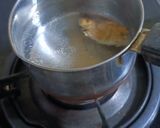 A picture of step 3 of Gondhoraj Lemon ginger honey Tea.