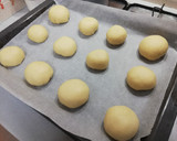 Foto del paso 8 de la receta: Panecillos rellenos de queso🧀