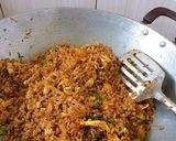 Foto langkah ke 6 dari resep Nasi goreng ati ayam.