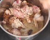 A picture of step 7 of Chicken hara masala.