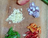 Foto langkah ke 2 dari resep Tumis kangkung saus tiram.