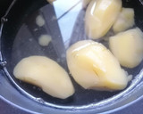 Foto del paso 1 de la receta: Patatas al horno con feta