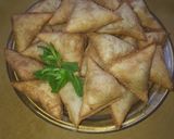 صورة لخطوة 7 من وصفة سمبوسك بالجبنه والزعتر الأخضر 💞