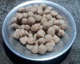 সোয়াবিন ও পনিরের যুগলবন্দী(soyabean o panerer jugolbondi) রেসিপির ধাপ 1 ছবি