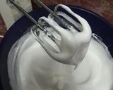 Foto del paso 1 de la receta: Bizcochuelo para compartir
