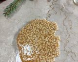 Foto del passaggio 4 della ricetta Croccante di pinoli