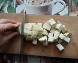 Фото кроку 1 до Мясо с овощами в горшочках.