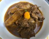 Une image de l'étape 4 de Bouillon de chèvre au banane plantain.