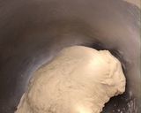 A picture of step 3 of Chicken stuffed buns.