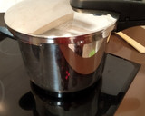 Foto del paso 3 de la receta: Arroz meloso con marisco