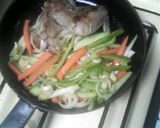 Foto del paso 4 de la receta: Pollo frito acompañado