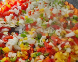 Foto del paso 2 de la receta: Picadillo de ternera con patatas y arroz