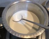 A picture of step 2 of Frozen Fruit Custard.