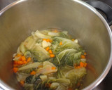 Foto del paso 2 de la receta: Crema fría de verduras con brevas a la plancha y cerezas