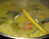 Foto langkah ke 3 dari resep *Soto kuning Bogor*.