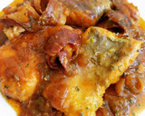 Foto del paso 8 de la receta: Rape, merluza y panceta curada en salsa