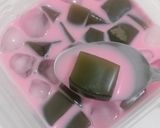 Foto langkah ke 3 dari resep Cincau Jelly Kuah Susu Pisang.