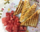 A picture of step 3 of Veggie sandwich.