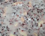 Foto langkah ke 3 dari resep Es Lilin Mantan (Manisnya Ketan Hitam dan Pisang).