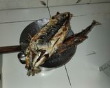 Foto langkah ke 1 dari resep Kembung Suir Sambal Daun Bawang.