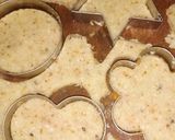 A picture of step 5 of Meethi tikiyan.