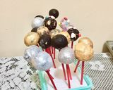 صورة لخطوة 3 من وصفة كيك بوبس بالجليتر 🍡🍡🍭🍭
