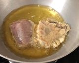 A picture of step 2 of Chicken lababdar.