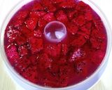 Foto langkah ke 3 dari resep Pudding buah naga.