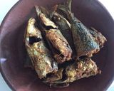 Foto langkah ke 4 dari resep 12. Ikan Goreng bumbu sederhana.
