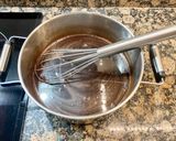 Foto del paso 4 de la receta Pastel de chocolate con jarabe de cacao