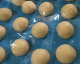 Foto langkah ke 6 dari resep Roti Sosis sponge 'n dough.
