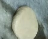 A picture of step 7 of Aloo kachori.