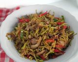 Foto langkah ke 4 dari resep Tumis bunga pepaya teri. Khas Manado 💚.
