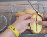 Foto del paso 2 de la receta: Patatas skin con bacon, queso y salsa