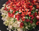 Foto del paso 2 de la receta: Holaldre folhada con verduras y queso