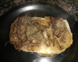 Foto del paso 4 de la receta: Tostada de berenjena y cebolla caramelizada