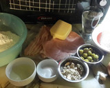 Foto del paso 1 de la receta: Pizza rellena ! 😊